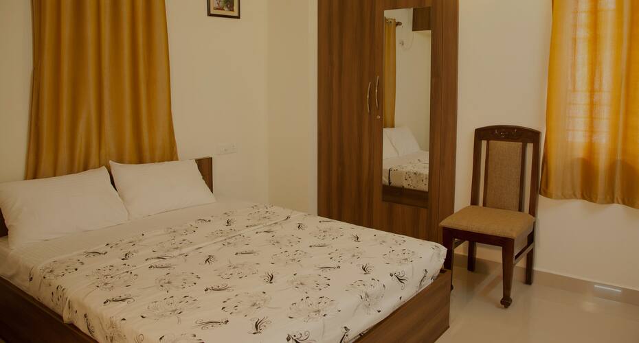 Preetham Nivas, Chennai 4